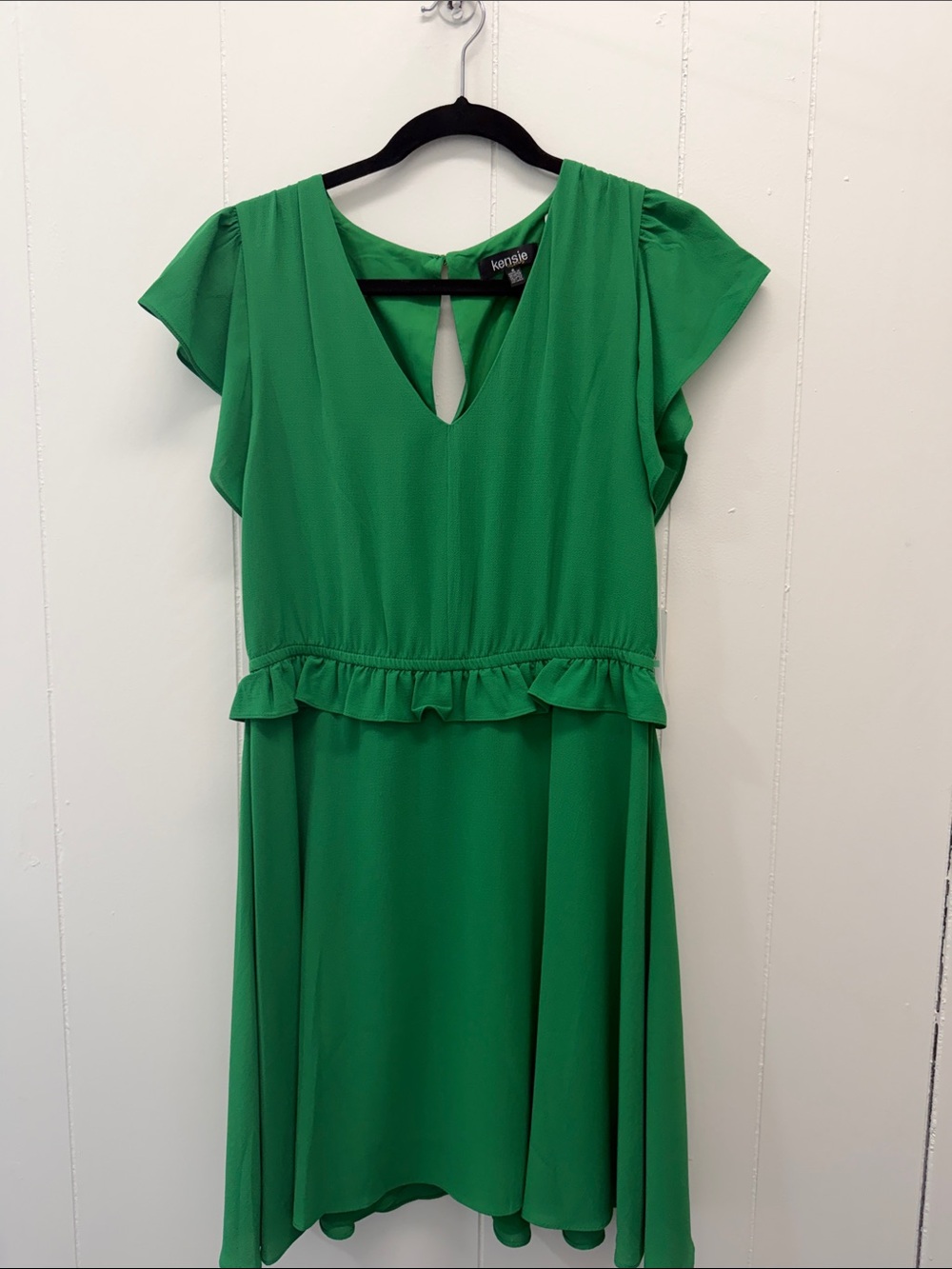 NWT | Kensie | Emerald Green V-Neck Ruffle-Waist Mini Dress | 8